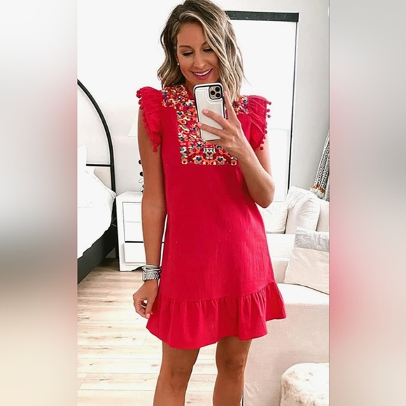 Amazon Red Embroidered Shift Dress Size S NWT - Picture 6 of 12